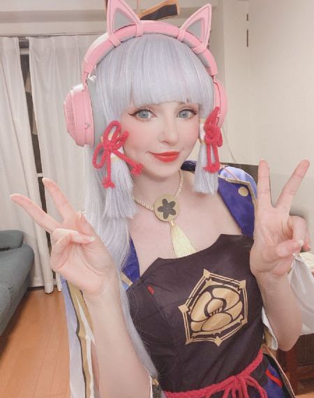angelina全集在线电影