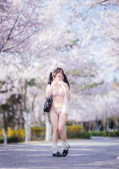 女律师的堕落2理伦片