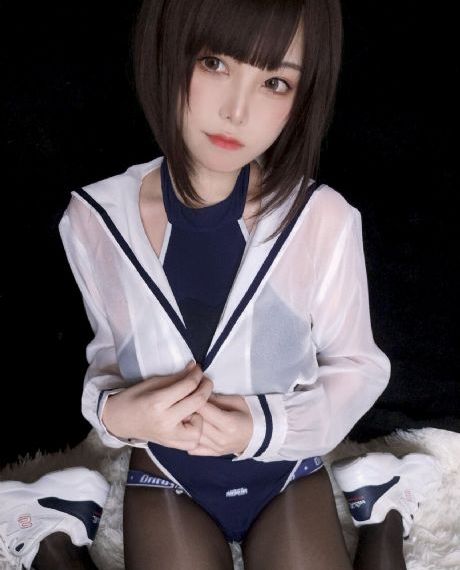 放纵在阿尔卑斯山下