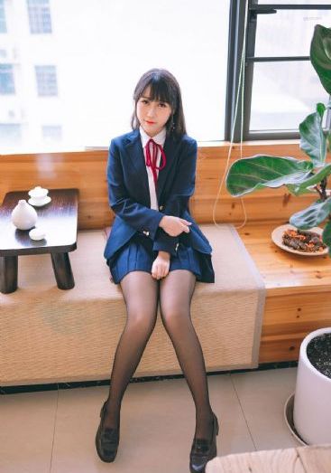 强扶着岳从后面挺进电影中文字幕