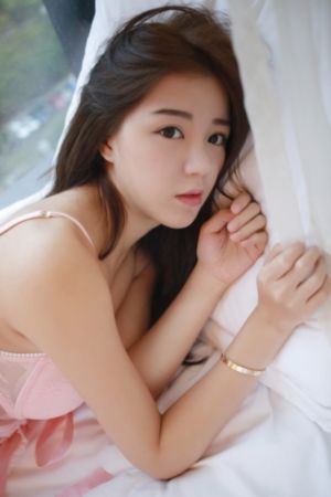 玉腿扛肩上仙子陆雪琪侵犯