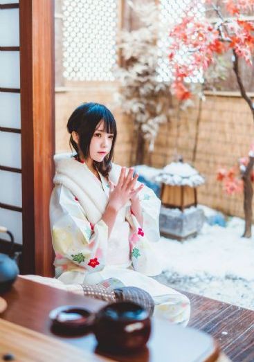 韩国三级年轻女教师4