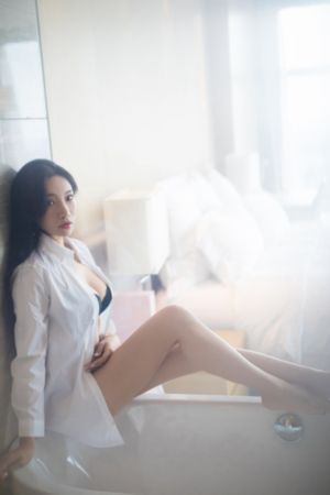 异世界迷宫里的后宫生活在线观看