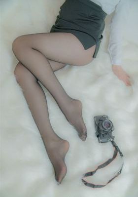 两姐妹