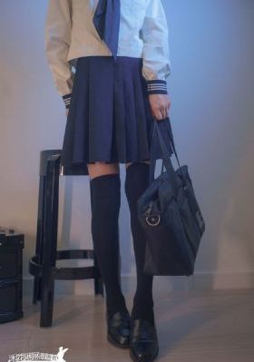 日本孕妇厨房乱