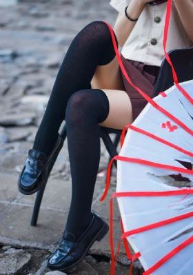 忧郁少女在线